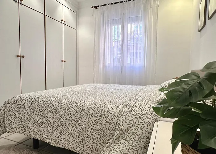 Casa Calma & Patio بيت للعطل *