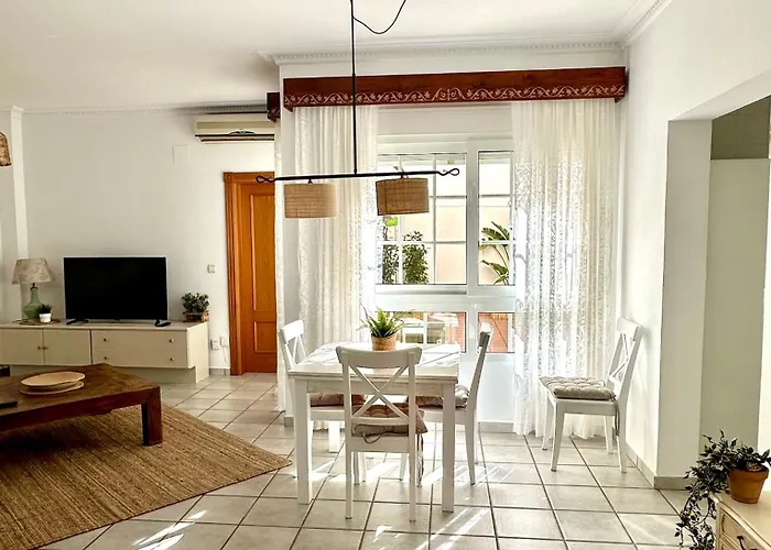 Casa Calma & Patio دينايا